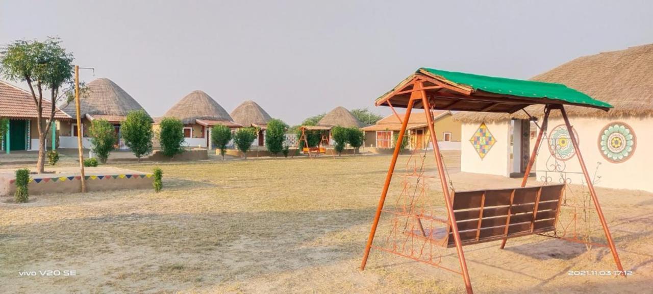Rann Visamo Resort Bherandiāla Extérieur photo