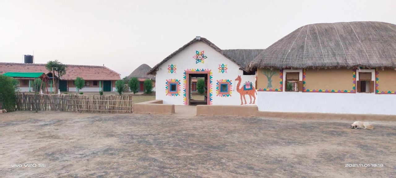 Rann Visamo Resort Bherandiāla Extérieur photo