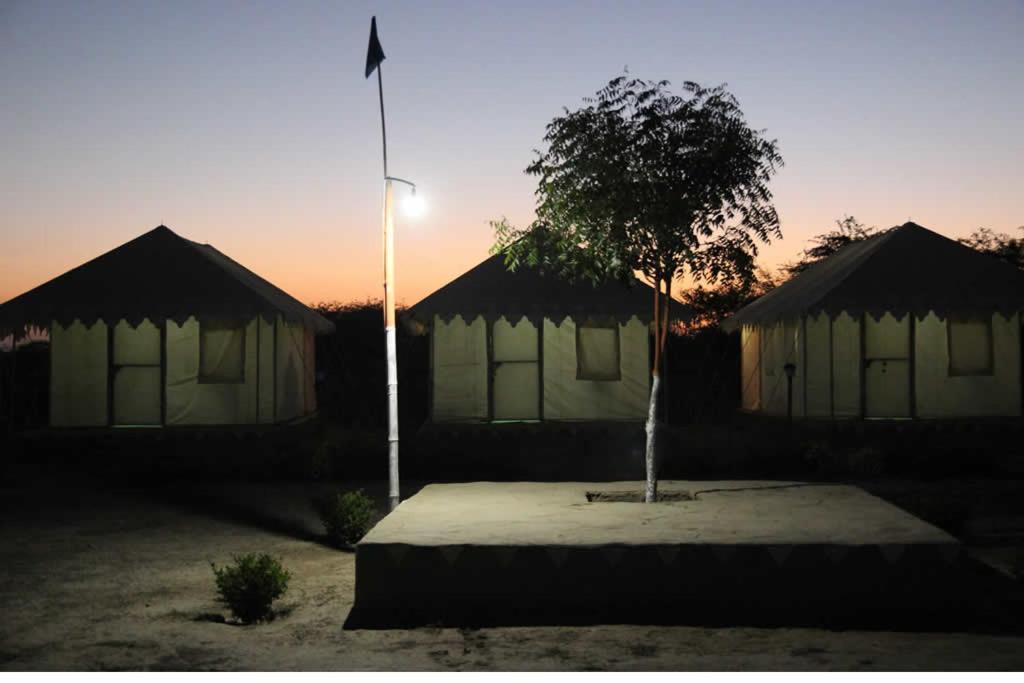 Rann Visamo Resort Bherandiāla Extérieur photo