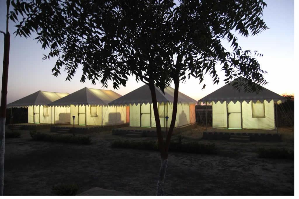 Rann Visamo Resort Bherandiāla Extérieur photo