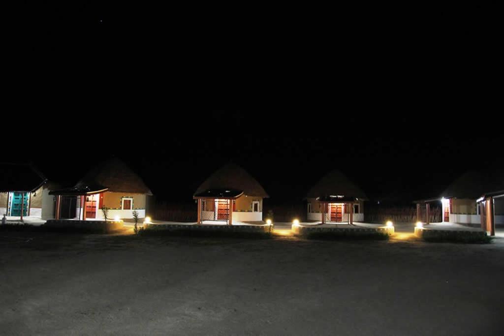 Rann Visamo Resort Bherandiāla Extérieur photo