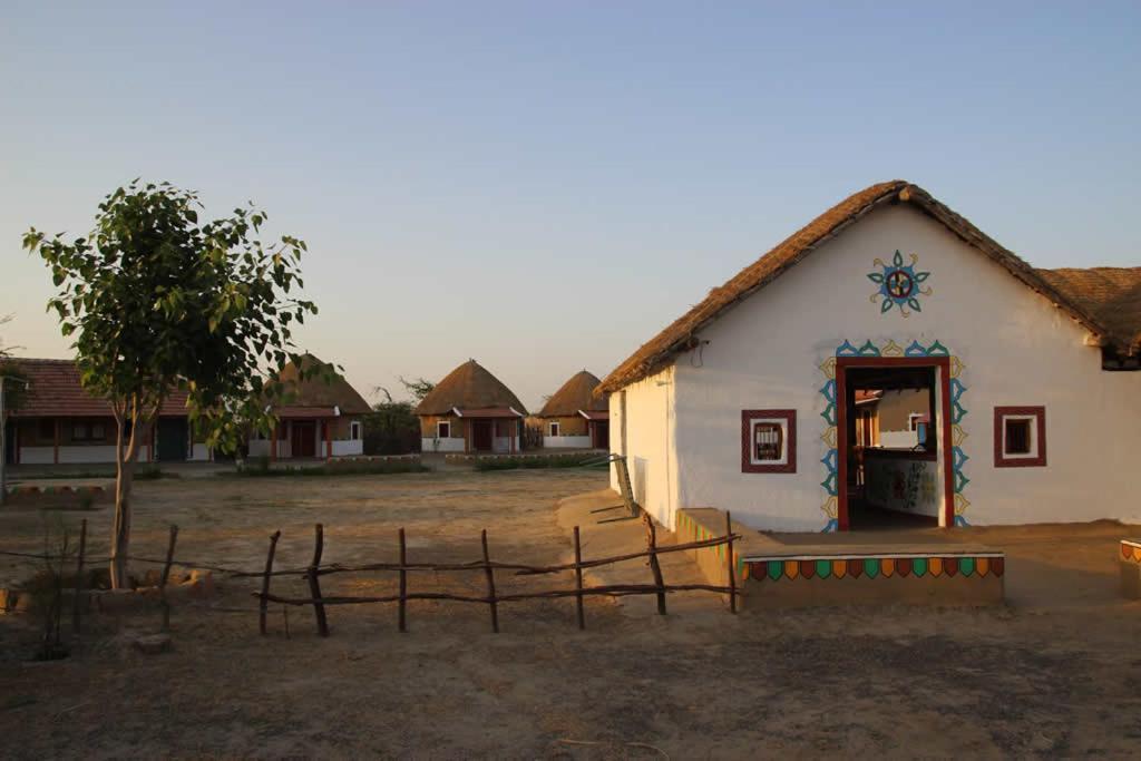 Rann Visamo Resort Bherandiāla Extérieur photo